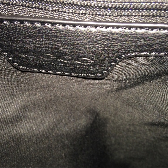 NEW BeBe Black Devon Quilted Backpack - Picture 5 of 6